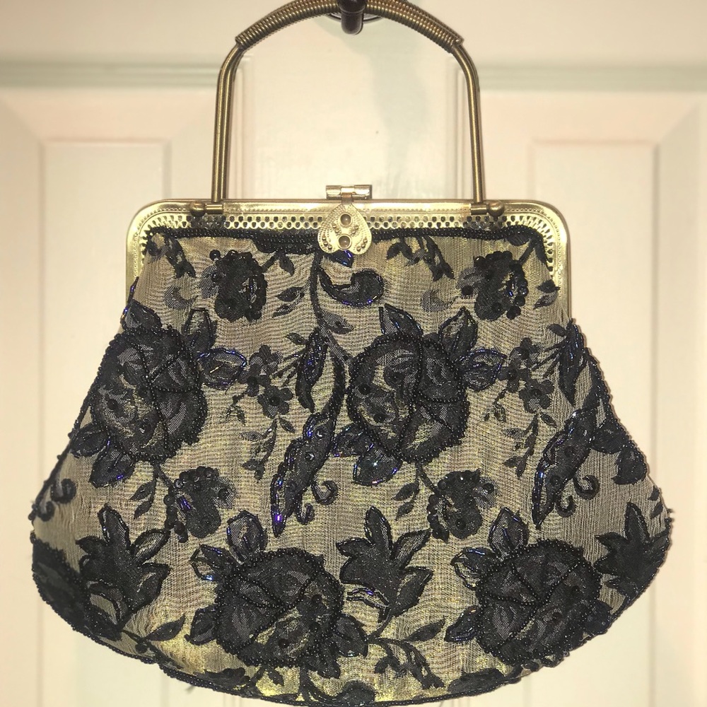 Vintage Beaded style purse, roaring 20’s style!